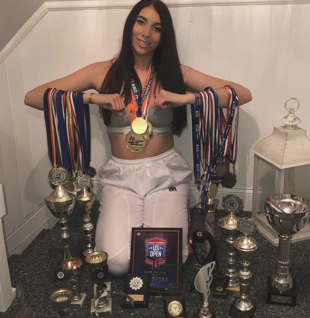 9X từng bị bắt nạt vì chiều cao “khủng” trở thành mỹ nữ teakwondo ảnh 3