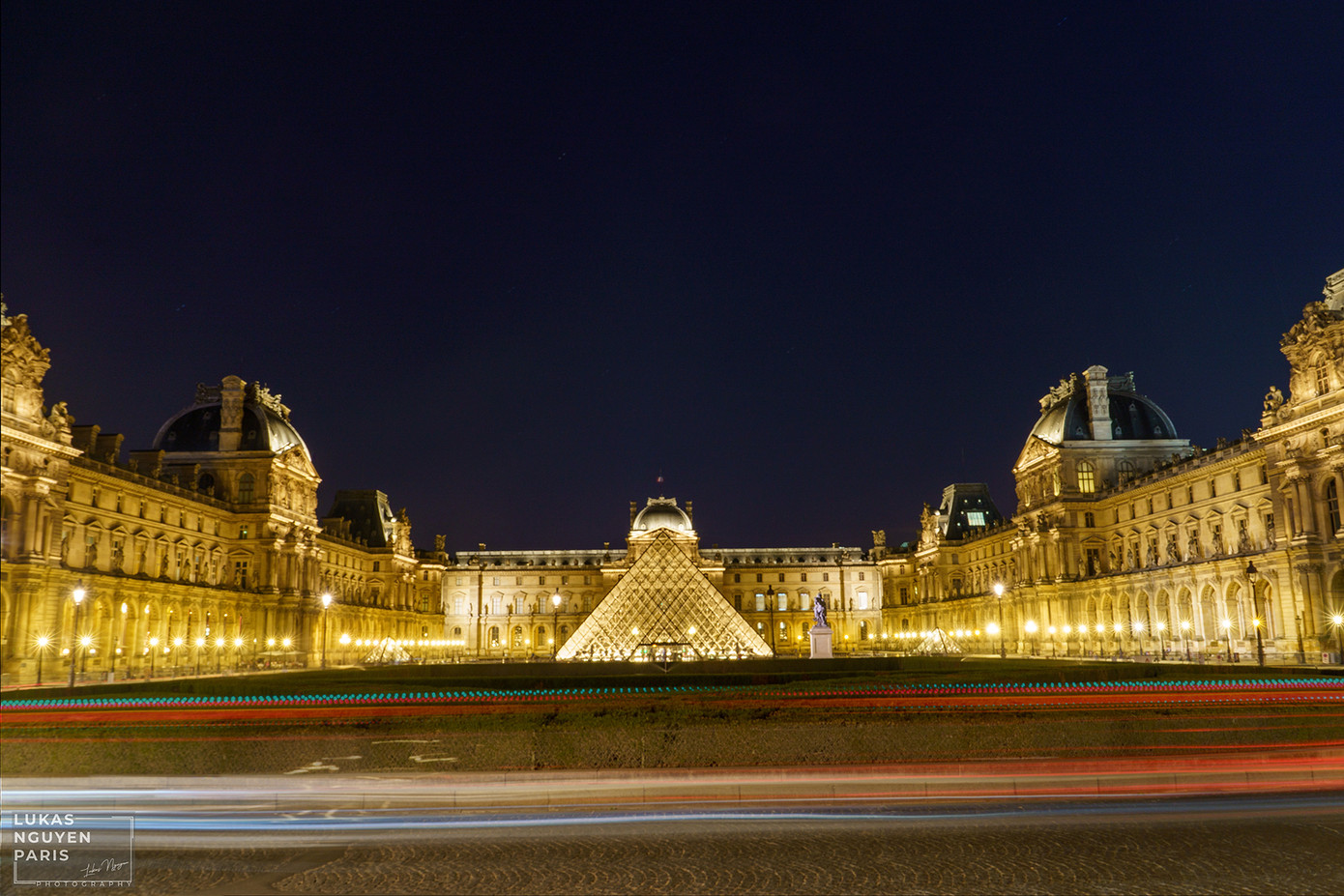 Thành phố Paris về đêm mùa COVID-19 qua góc máy của du học sinh Việt Nam ảnh 9