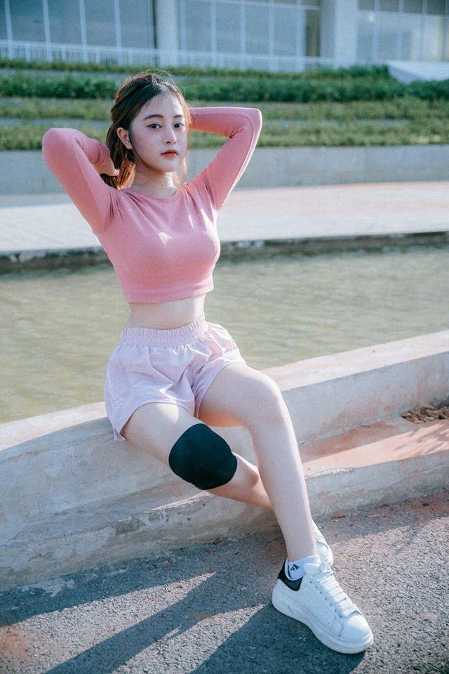 Vẻ đẹp lạnh lùng đầy cuốn hút của nữ sinh được mệnh danh “phù thủy make-up” ảnh 10