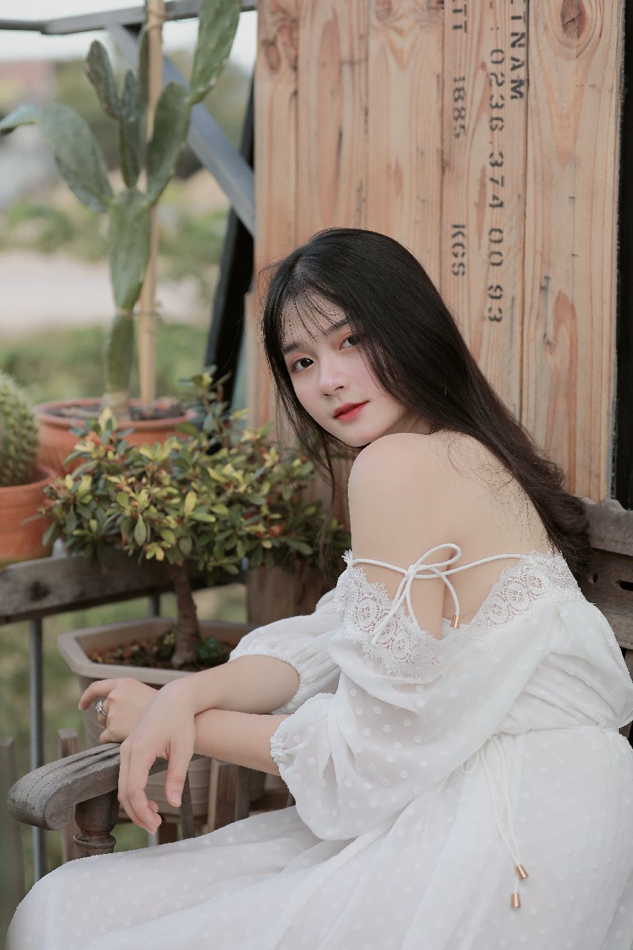 Ngắm nhìn bộ ảnh “ngọt ngào” vạn người mê của cô gái gốc Huế ảnh 12