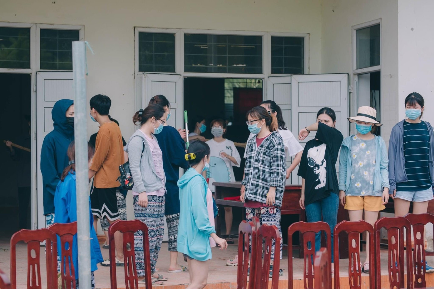 Mùa hè xanh tình nguyện của tuổi trẻ trường Đại học Thương Mại ảnh 12