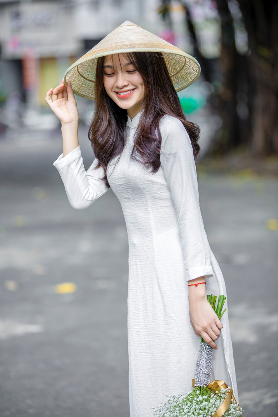 Vẻ đẹp tỏa sáng của nữ sinh đến từ miền đất đỏ bazan ảnh 6