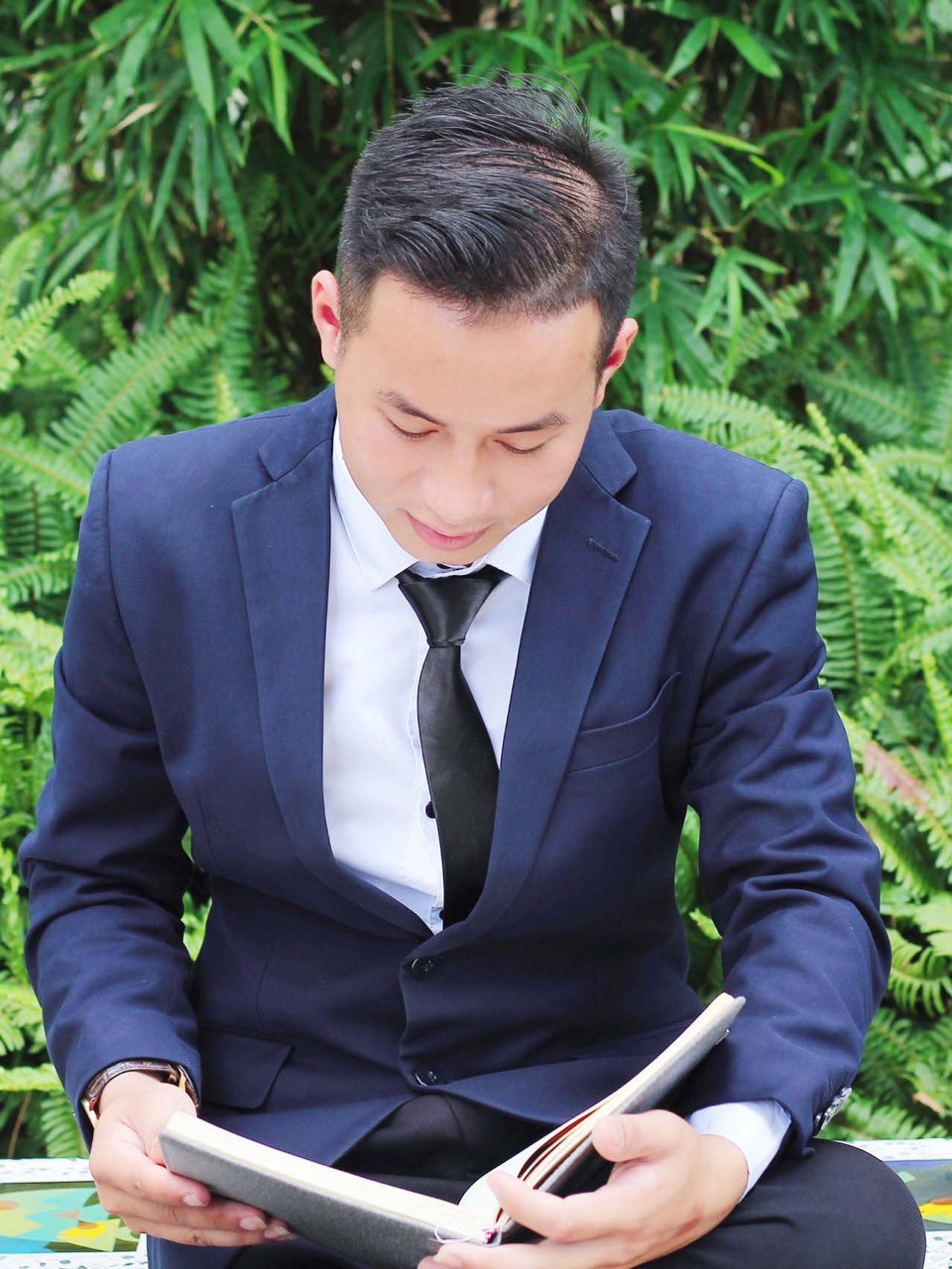 Hot boy đất Tổ toả sáng trên giảng đường đại học ảnh 9