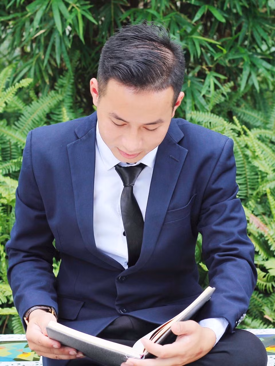 Hot boy đất Tổ toả sáng trên giảng đường đại học ảnh 9