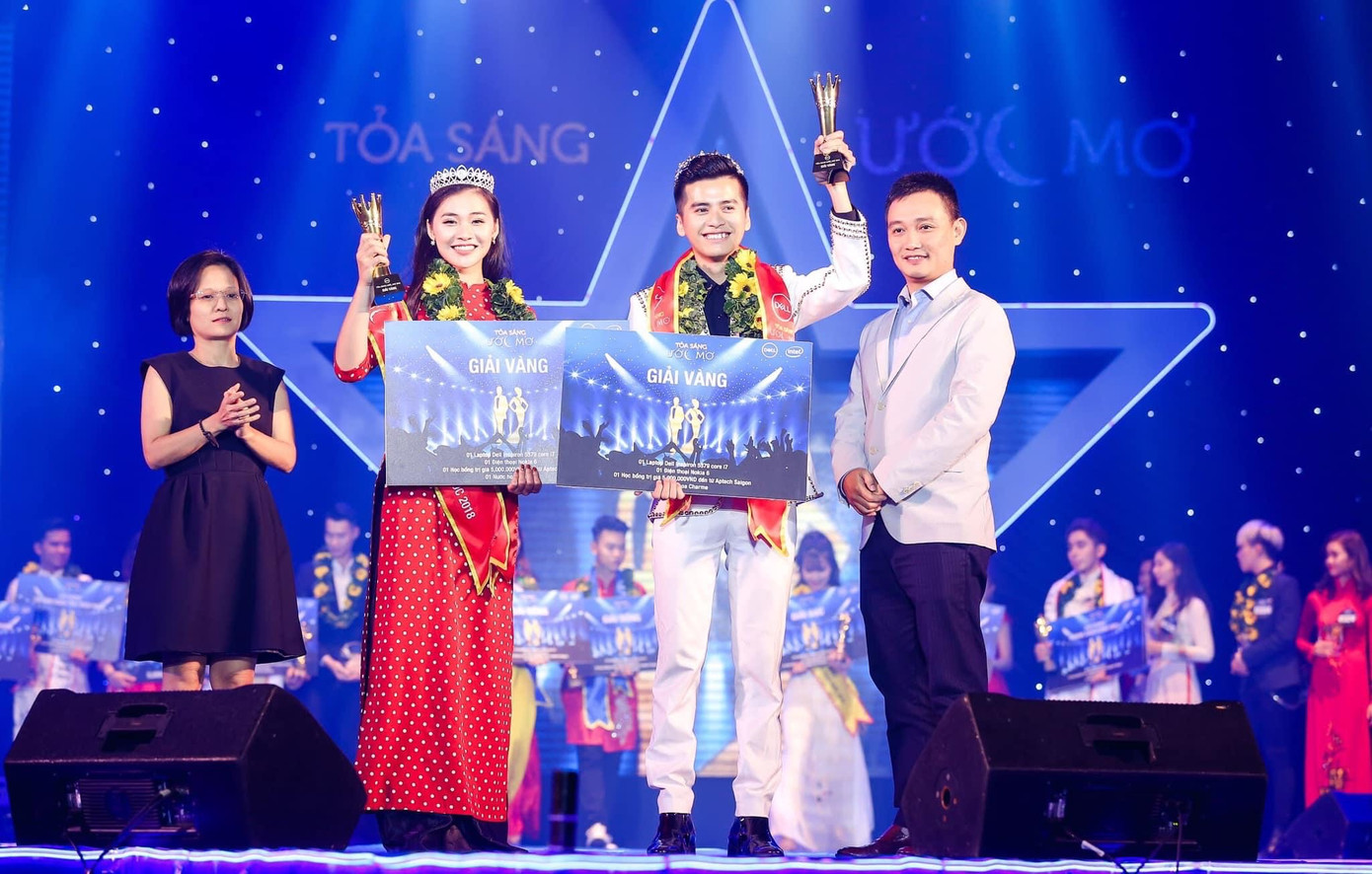 Bí quyết để một người thiếu tự tin trở thành MC chuyên nghiệp ảnh 10