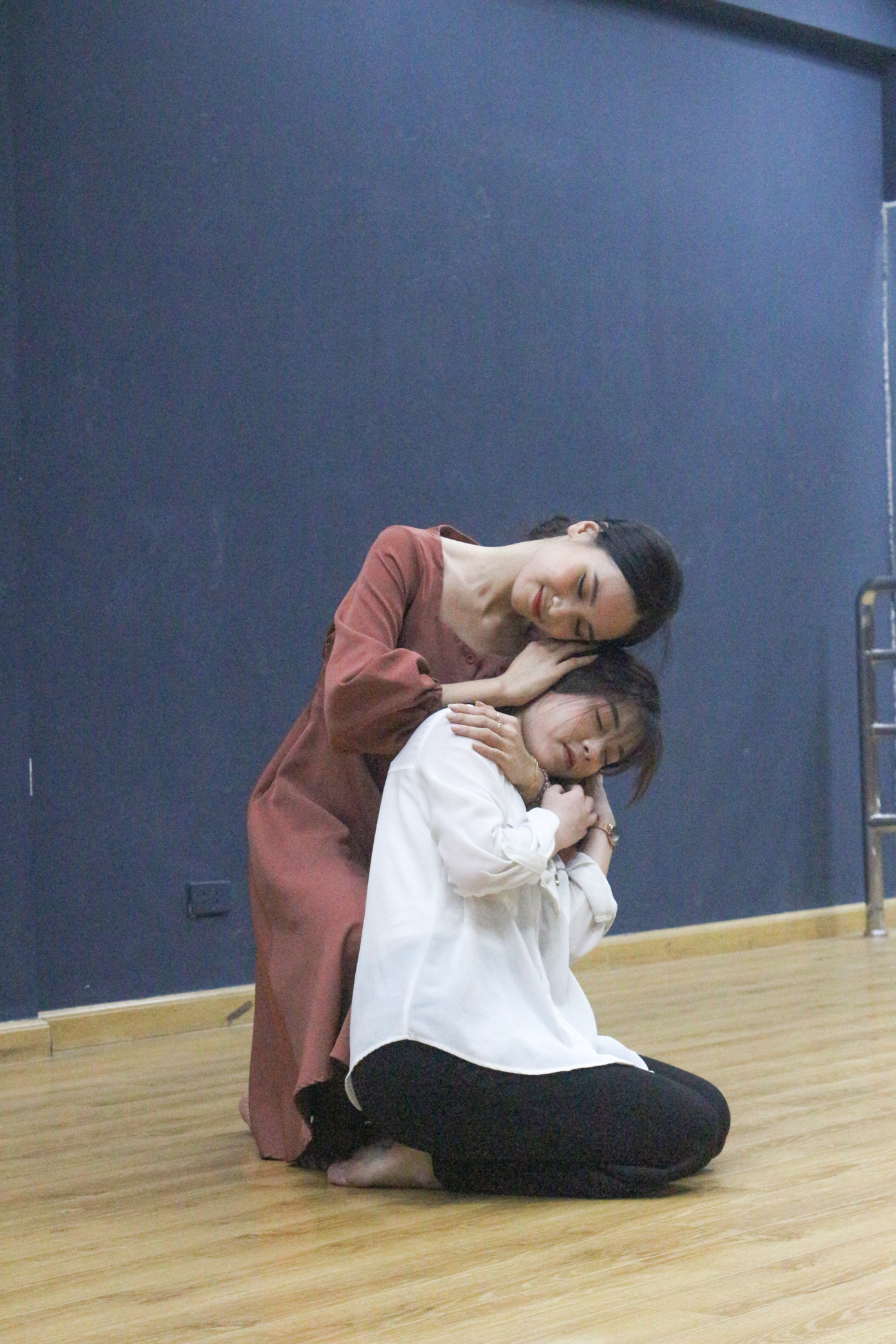 Sinh viên trường ĐH Văn hóa "đi tìm chính mình" với chuỗi sự kiện "The Blue Mirror" ảnh 7