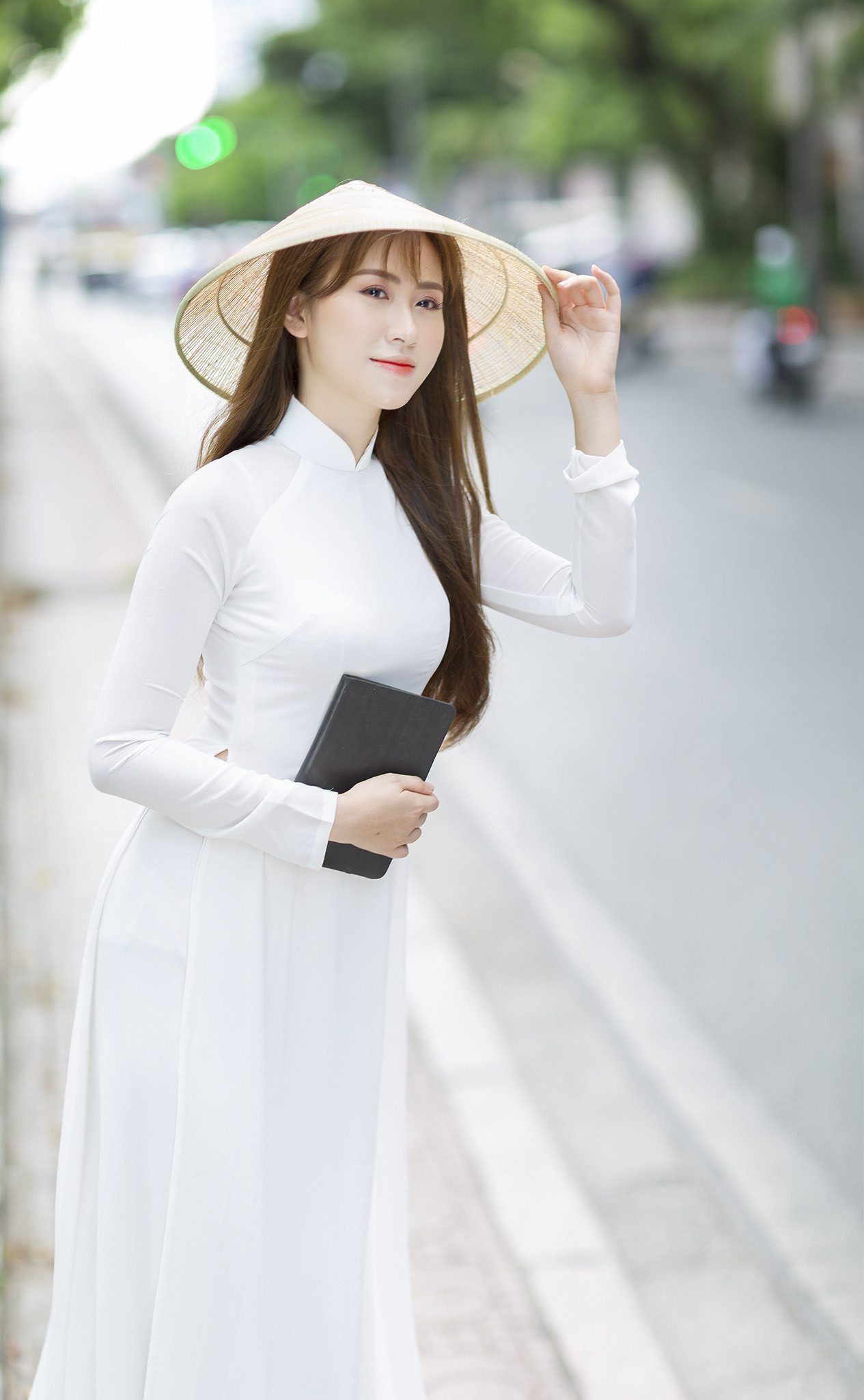 Hoa khôi Hà Nội 2020: “Cho đi chính là một niềm hạnh phúc” ảnh 2