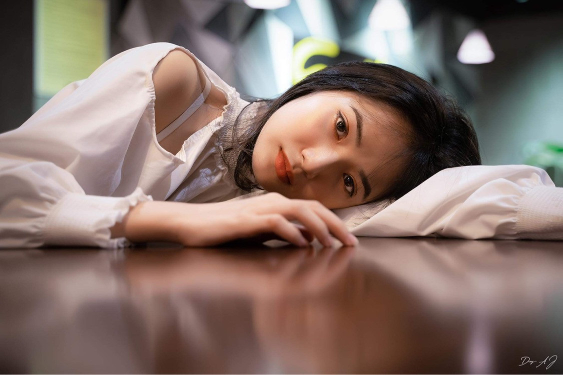 Vẻ đẹp trong veo tựa ‘nàng thơ’ của nữ sinh trường Cao đẳng Sư phạm Trung ương ảnh 7