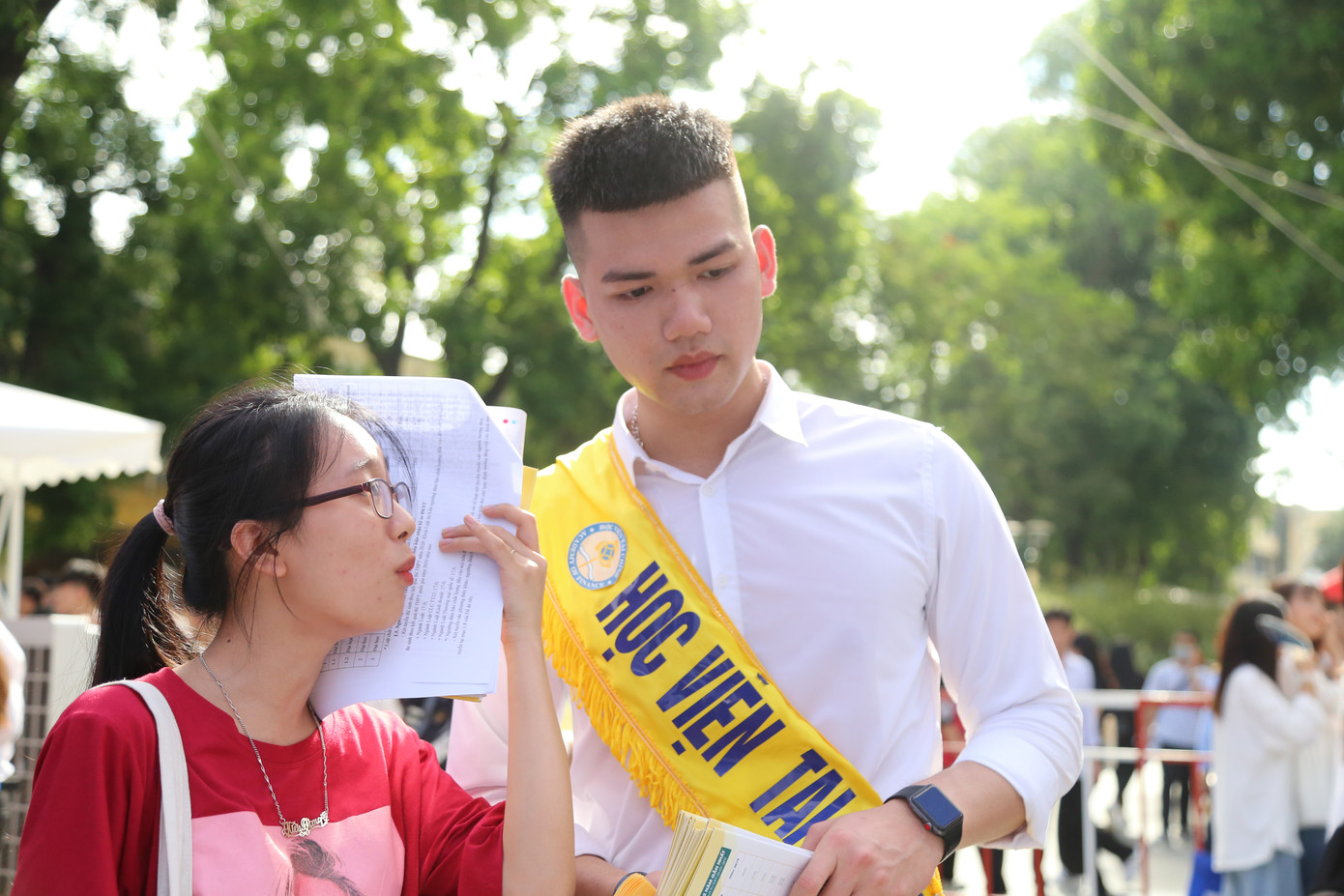 Từ vận động viên cầu lông cao 1m85 trở thành sinh viên Kế toán ảnh 9