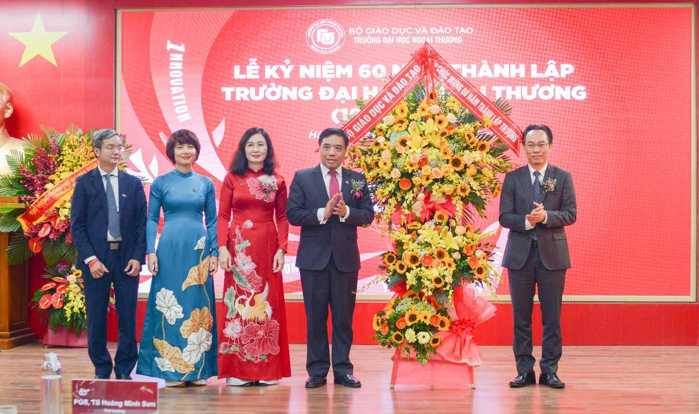 Kỷ niệm 60 năm thành lập trường Đại học Ngoại thương ảnh 1