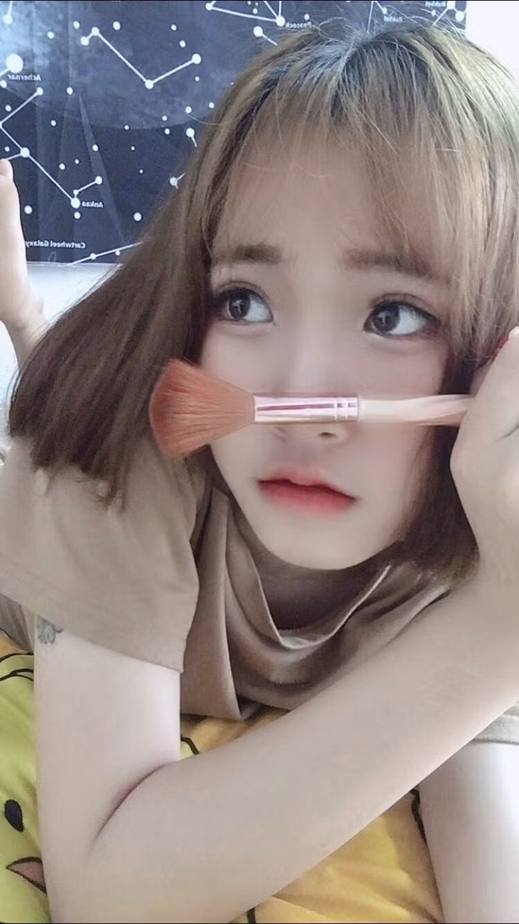 10X nghỉ học giữa chừng theo nghề make-up: “Tôi hạnh phúc vì được làm điều mình yêu” ảnh 7