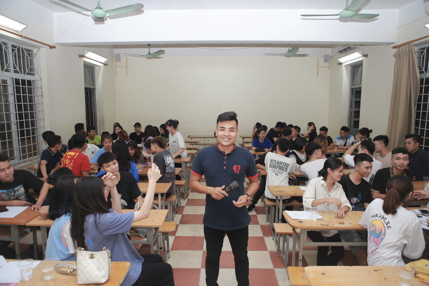 Chàng trai đam mê du lịch tỏa sáng với nghề ảnh 4