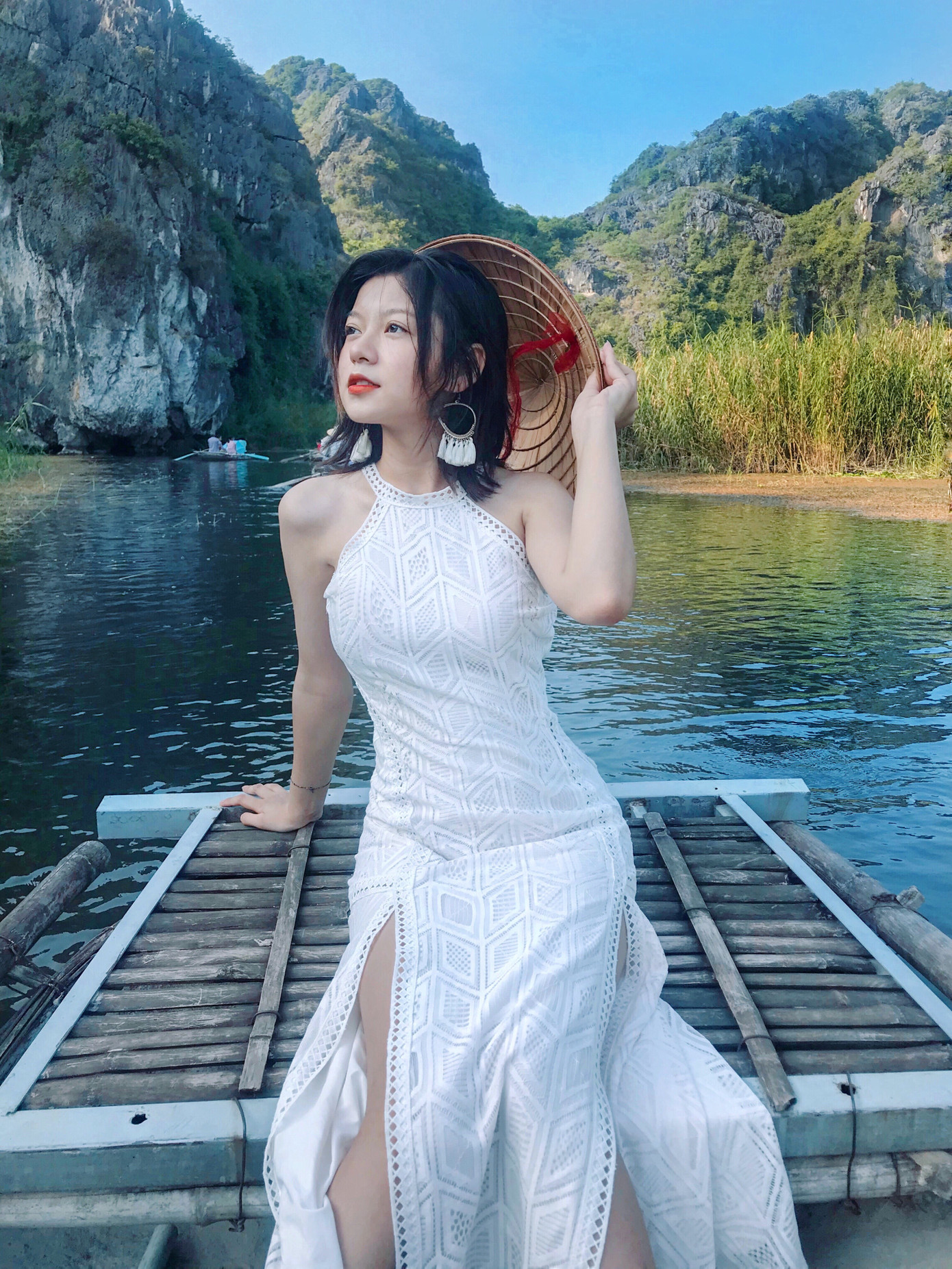 Nhan sắc có thể tàn phai, nhưng tri thức thì luôn còn mãi ảnh 10