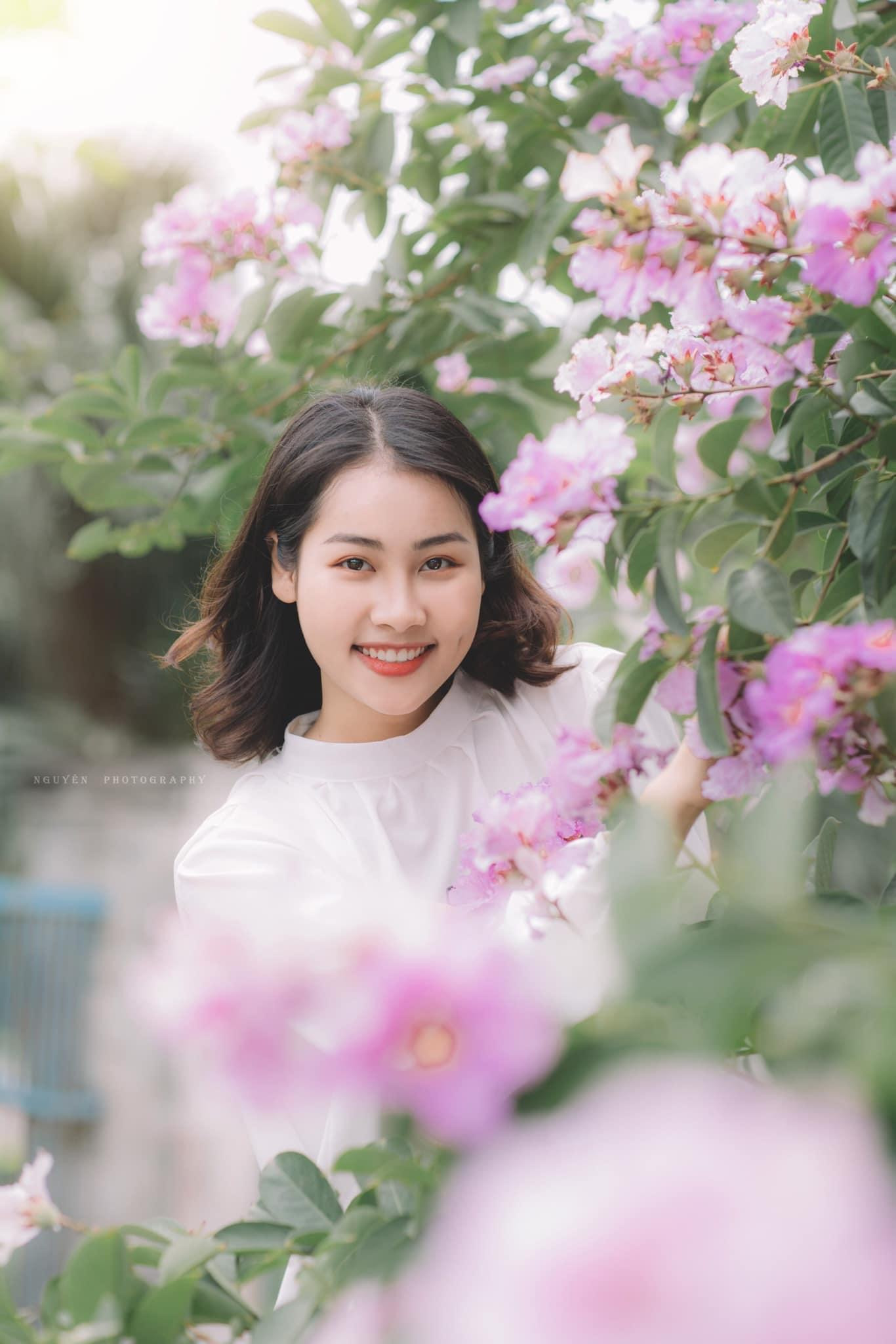 Cô giáo tương lai “gieo thương nhớ” với vẻ đẹp trong trẻo tựa nắng mai ảnh 4