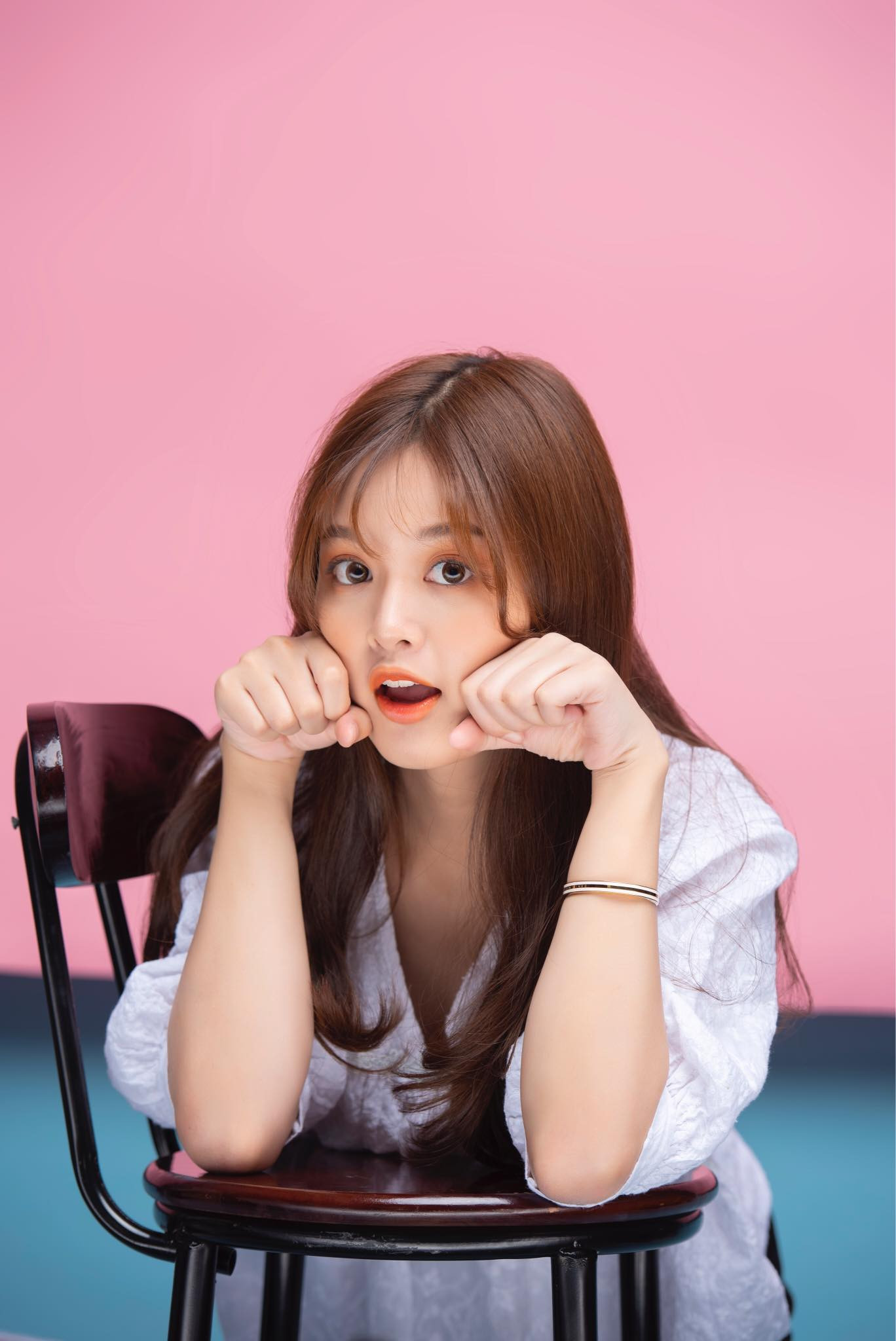 Nữ sinh ‘gây xao xuyến’ với nhan sắc ngọt ngào, ước mơ trở thành nhà báo ảnh 2