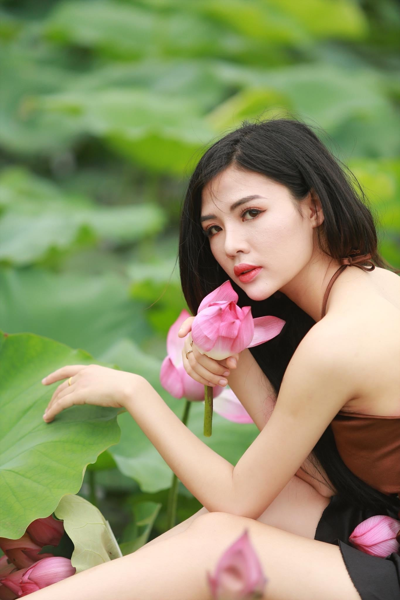 Nữ sinh Nghệ An học Thuỷ Lợi, thi Hoa khôi và kinh doanh ảnh 1