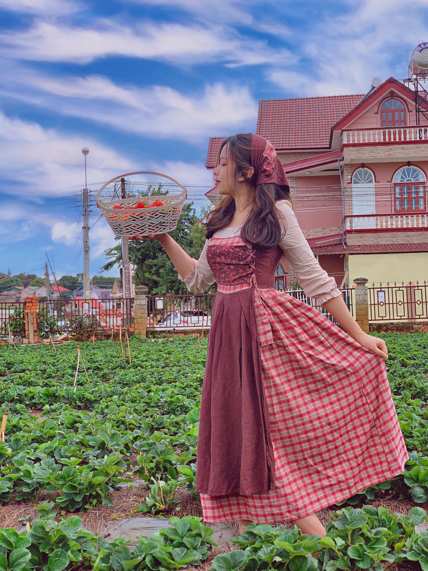 Tân sinh viên được gắn mác “cô giáo” chỉ sau một đêm ảnh 13