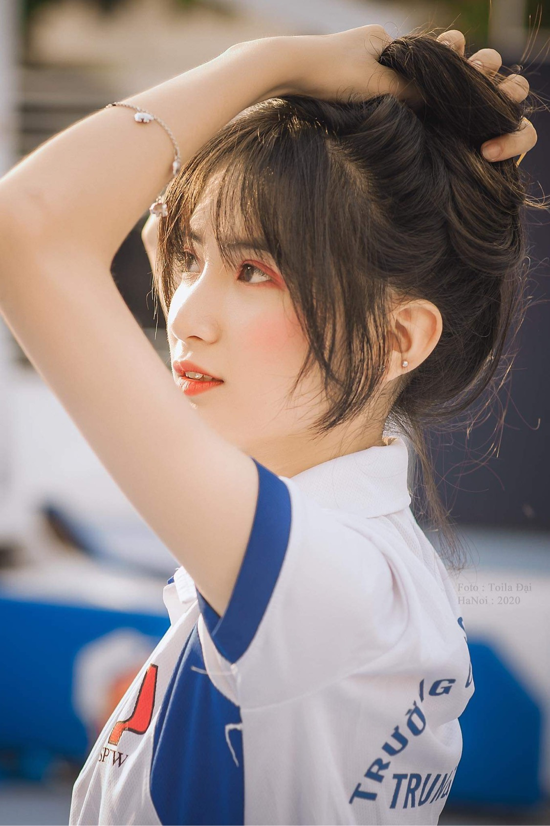 Vẻ đẹp trong veo tựa ‘nàng thơ’ của nữ sinh trường Cao đẳng Sư phạm Trung ương ảnh 2