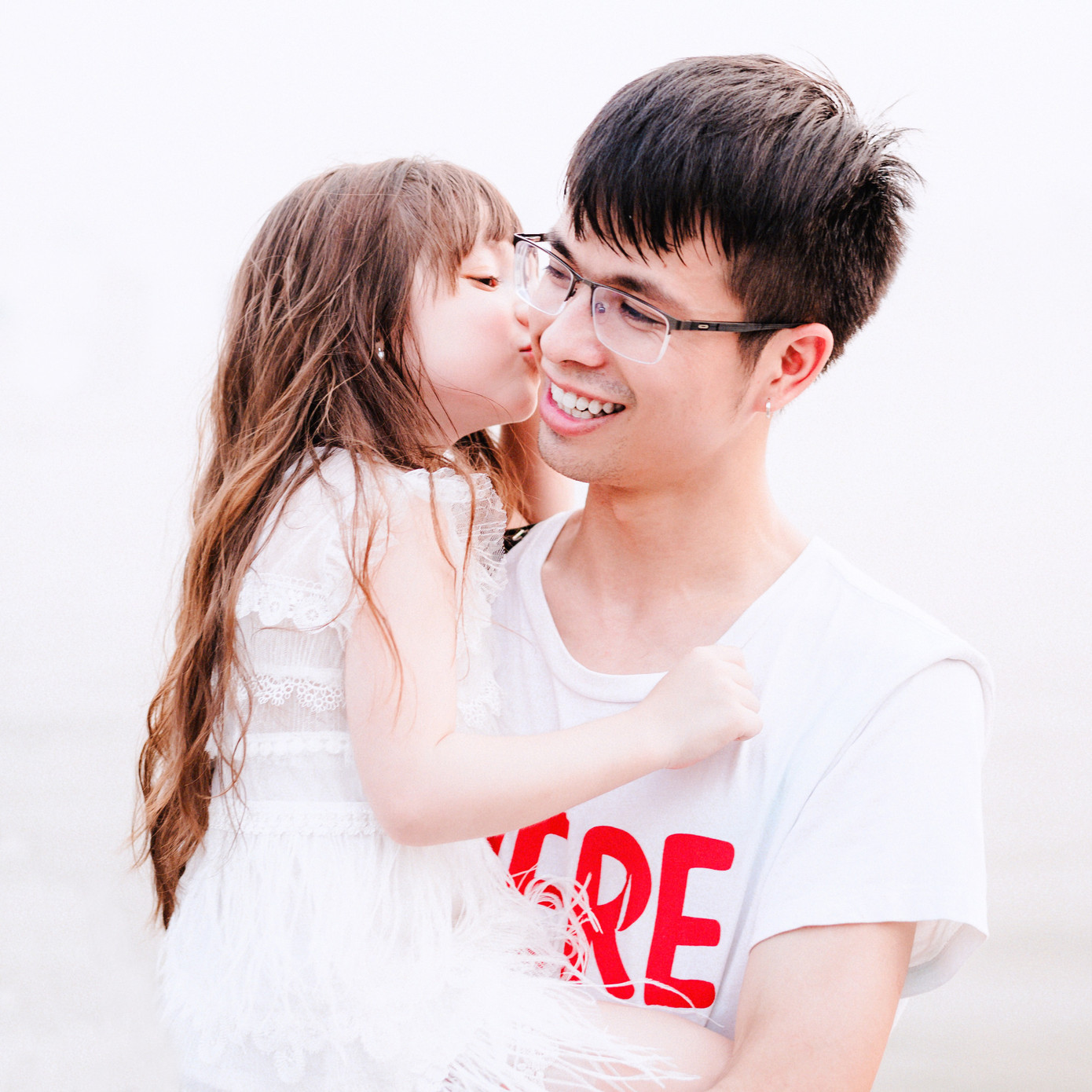 Biến hình cùng những bức ảnh “mẫu nhí” của chàng phù thủy 9X ảnh 1