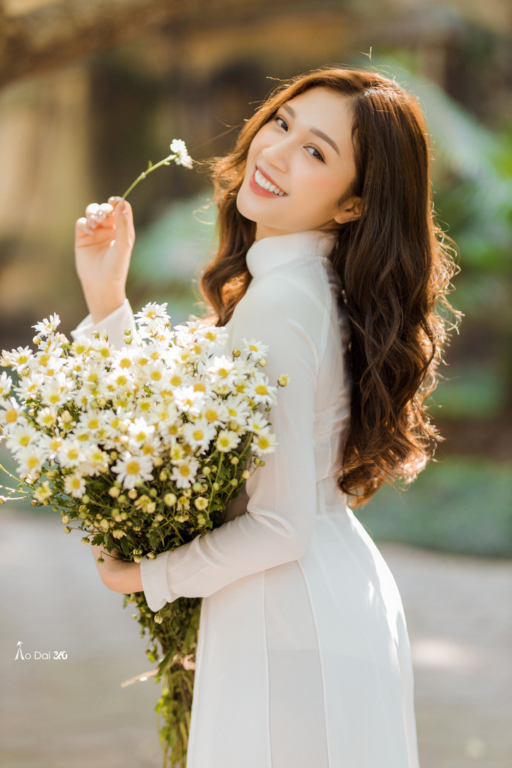 Nữ MC cá tính Ngọc Anh: “Đã lỡ mê thể thao, cực cũng phải cố gắng” ảnh 1