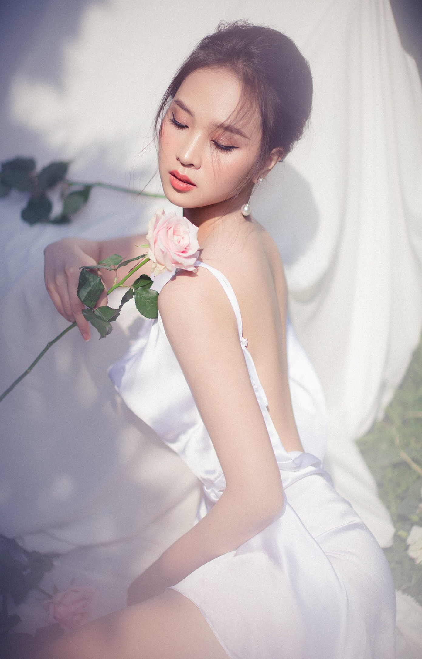 Hot girl Diệu Ngân “lột xác” trong bộ ảnh mới ảnh 3