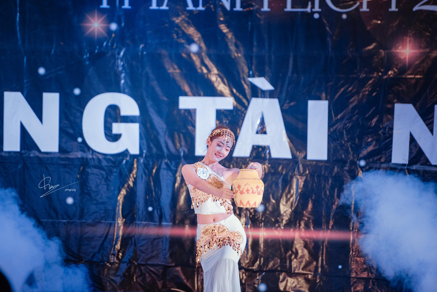 Hoa khôi Học viên Tài chính: Tôi hài lòng với cuộc sống hiện tại! ảnh 12