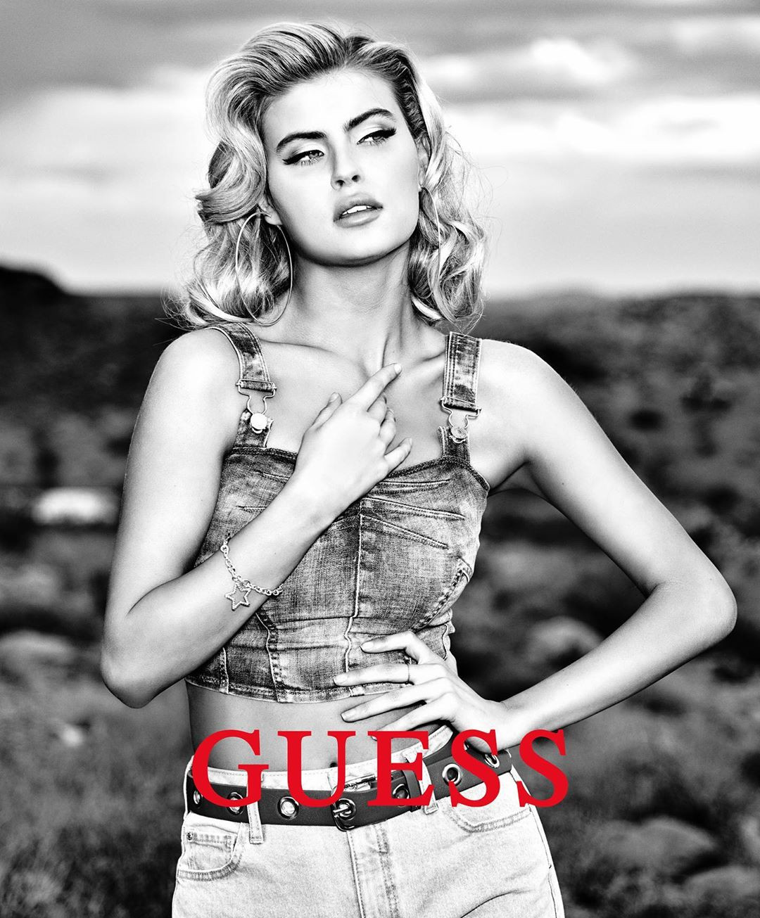 Kellie Stewart - Mỹ nhân 9x mới của Guess đẹp như 'búp bê Barbie sống' ảnh 6
