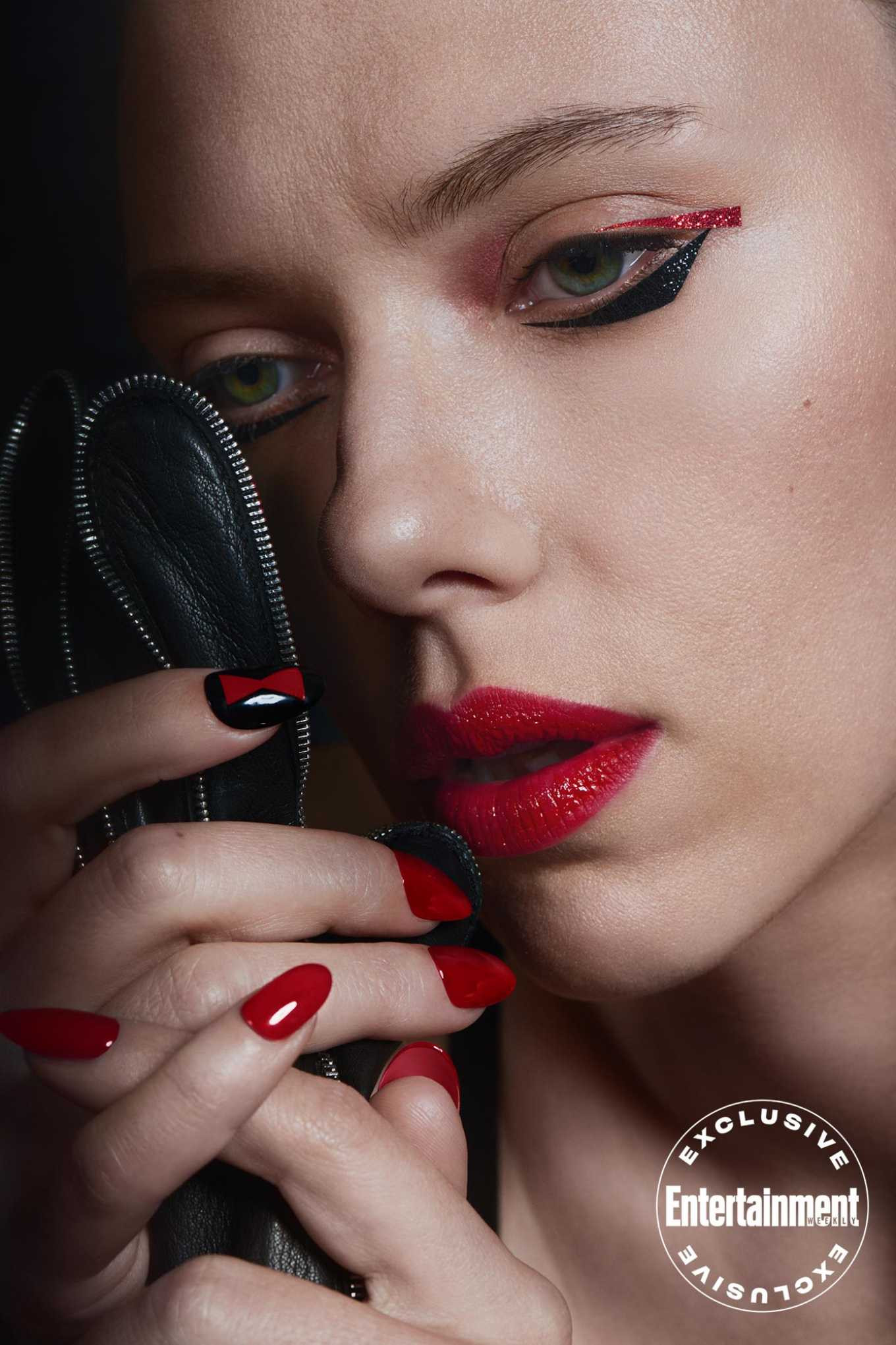 Cô đào nóng bỏng Scarlett Johansson U40 vẫn cuốn hút mê hoặc ảnh 4