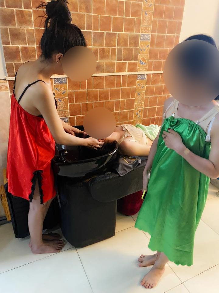 Điều bất ngờ khi kiểm tra cơ sở làm đẹp bỏ quên gạc trong ngực bệnh nhân ảnh 1