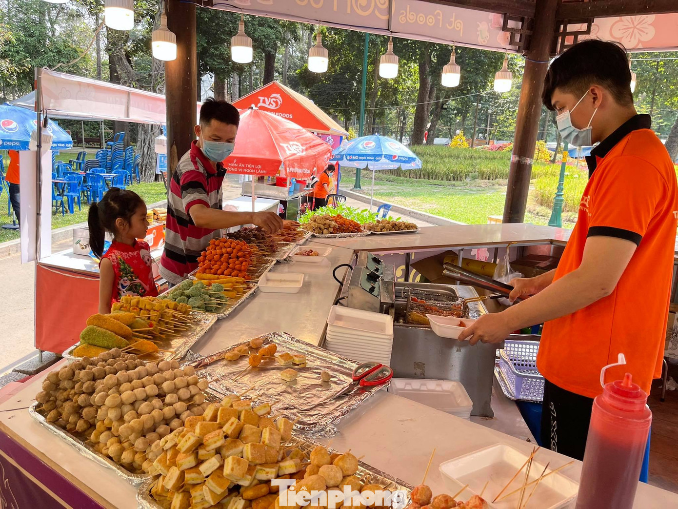 Nơi quy tụ 'kỳ hoa dị thảo' bậc nhất TPHCM vắng lặng khác thường ảnh 19