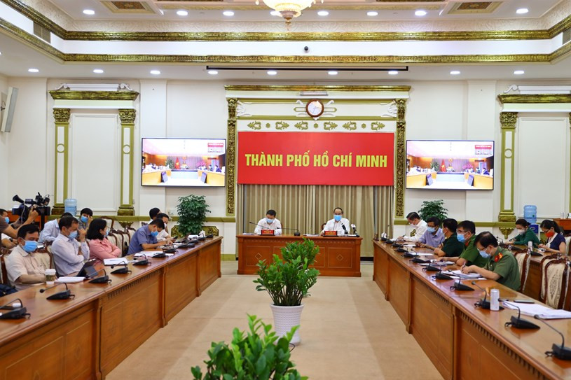 TPHCM: Còn 600 gia đình của nhân viên bốc xếp sân bay chưa xét nghiệm COVID-19 ảnh 1