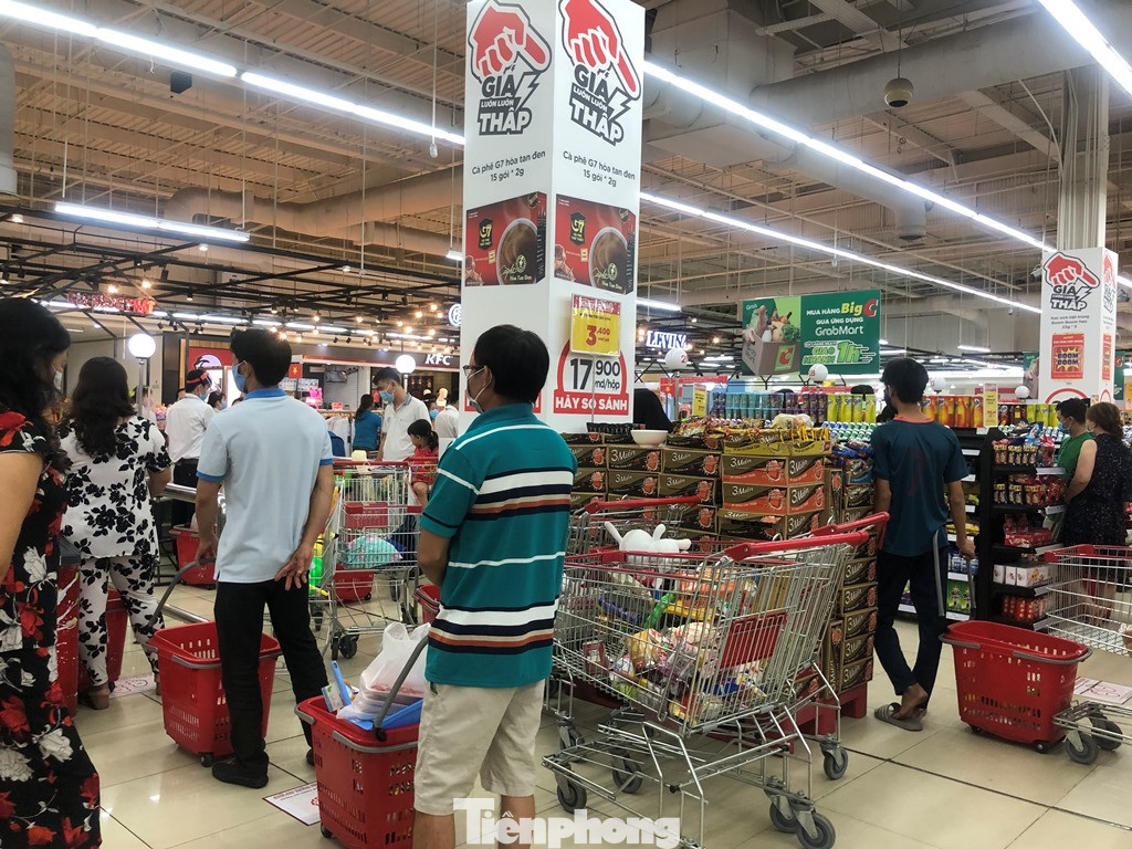TPHCM: Không đeo khẩu trang không được vào siêu thị, đẩy mạnh bán online phòng dịch ảnh 1