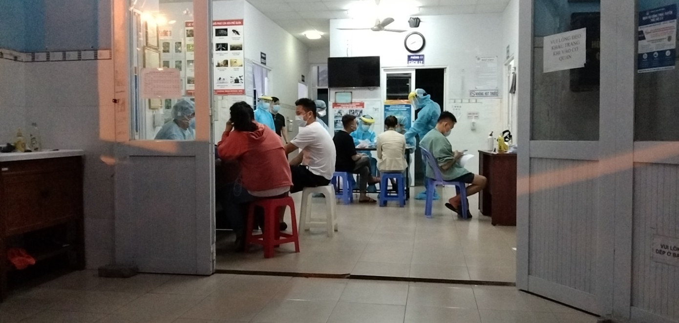 Virus gây chùm ca bệnh COVID-19 ở sân bay TSN lần đầu tiên có tại Việt Nam ảnh 1