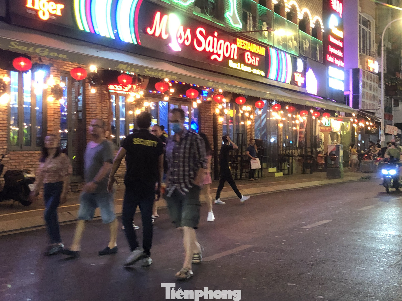 TPHCM tạm dừng vũ trường, quán bar, karaoke từ ngày 9/2 ảnh 1