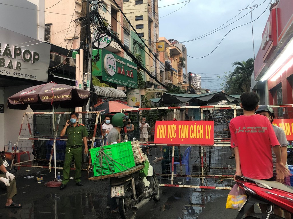 Hà Nội: Một ca mắc COVID-19, từng họp cùng bệnh nhân người Nhật ảnh 4