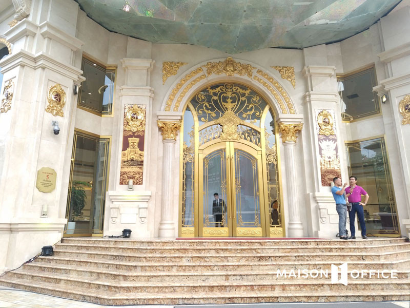 Hà Nội yêu cầu xử tình trạng lấn chiếm vỉa hè ảnh 1