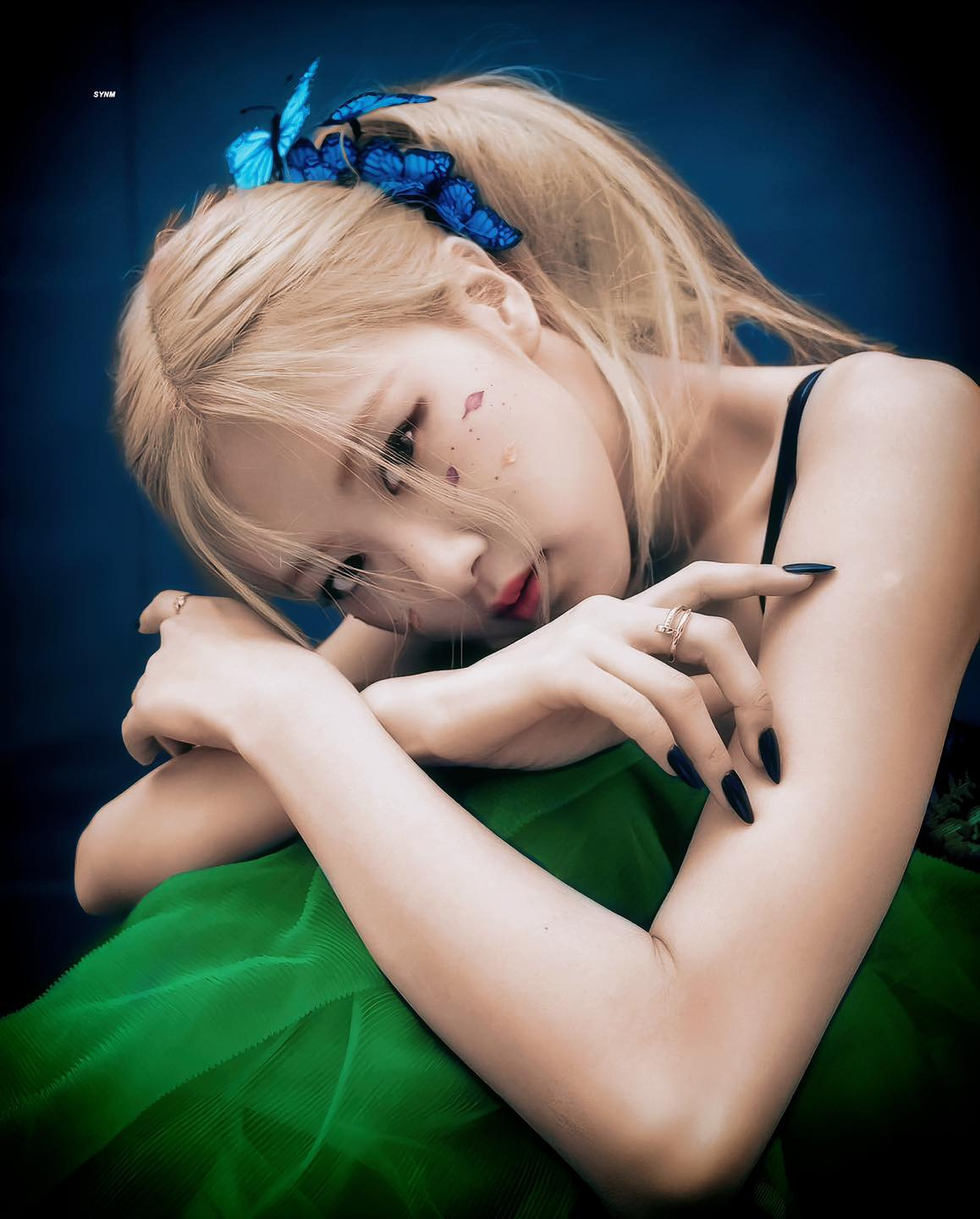 Giật mình trước dung mạo tuổi 50 của mỹ nhân Thần Điêu Đại Hiệp từng là Á hậu Hồng Kông ảnh 10