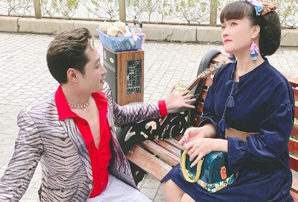 Vân Dung chia sẻ hình ảnh hóm hỉnh hậu trường phim ‘Hướng Dương Ngược Nắng’ ảnh 2