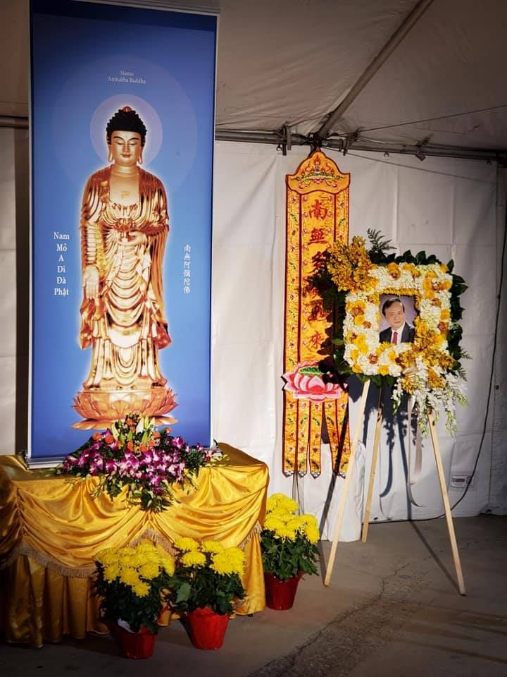 Tang lễ nhạc sĩ Lam Phương tại Mỹ: Bà xã Chí Tài, Hoài Linh và dàn sao gửi lời tiễn biệt ảnh 1