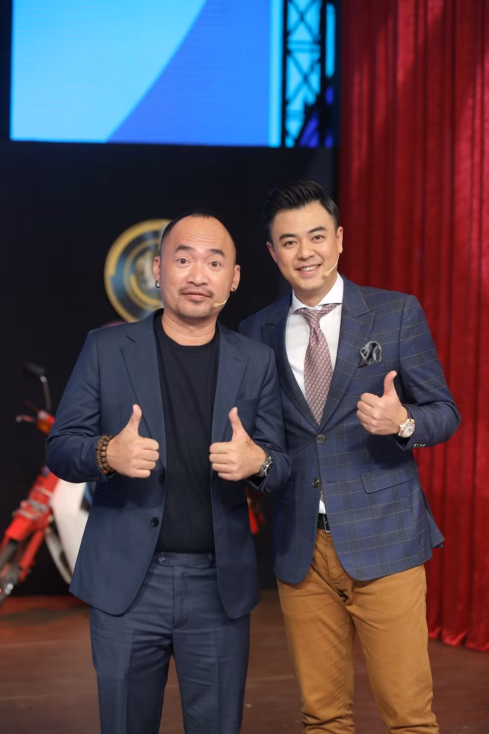 Tuấn Tú xúc động tiết lộ MC Lại Văn Sâm chính là người thầy đầu tiên trong sự nghiệp ảnh 2