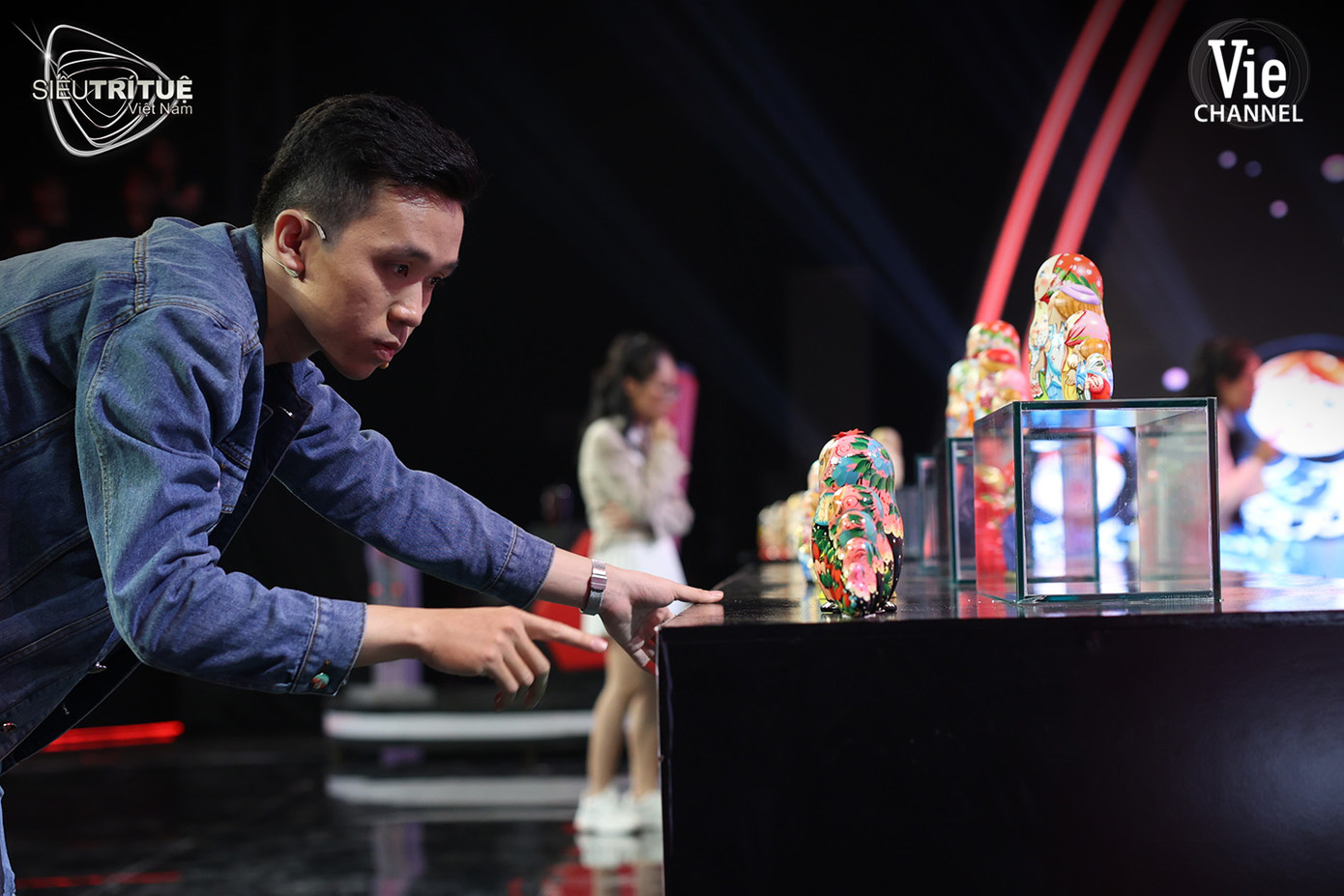 Cuộc đối đầu của hai chị em gái ở 'Siêu trí tuệ' ảnh 3