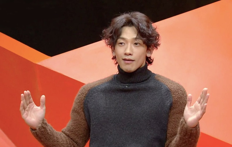 Nhan sắc quá đỗi trẻ trung của ‘mỹ nhân thẩm mỹ’ Han Ye Seul ở tuổi 41 ảnh 9