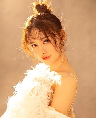 ‘Thần đồng Trung Quốc’ kiếm hàng nghìn USD/năm: Bỏ bê học tập, hối hận vì gia nhập showbiz ảnh 9