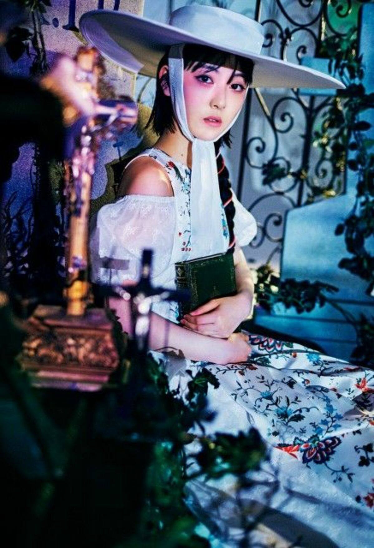 Diện đồ Thái, ‘mỹ nữ 4000 năm’ đẹp mơ màng như nàng thơ khiến dân tình mê mẩn ảnh 12