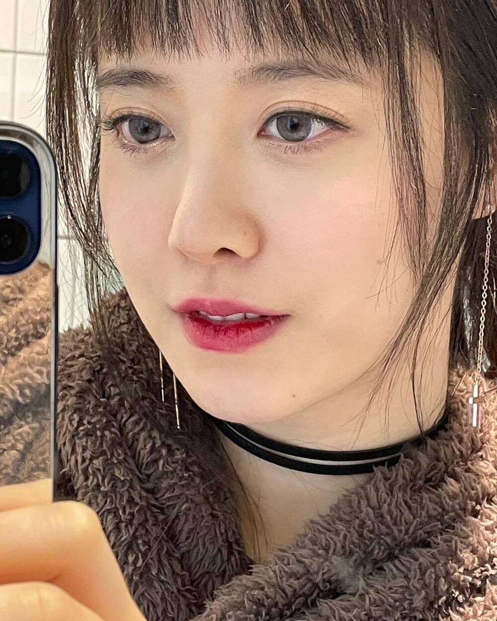 Huỳnh Hiểu Minh tự tay gọt hơn 2000 quả lê phục vụ cho 6 giây lên hình ảnh 8