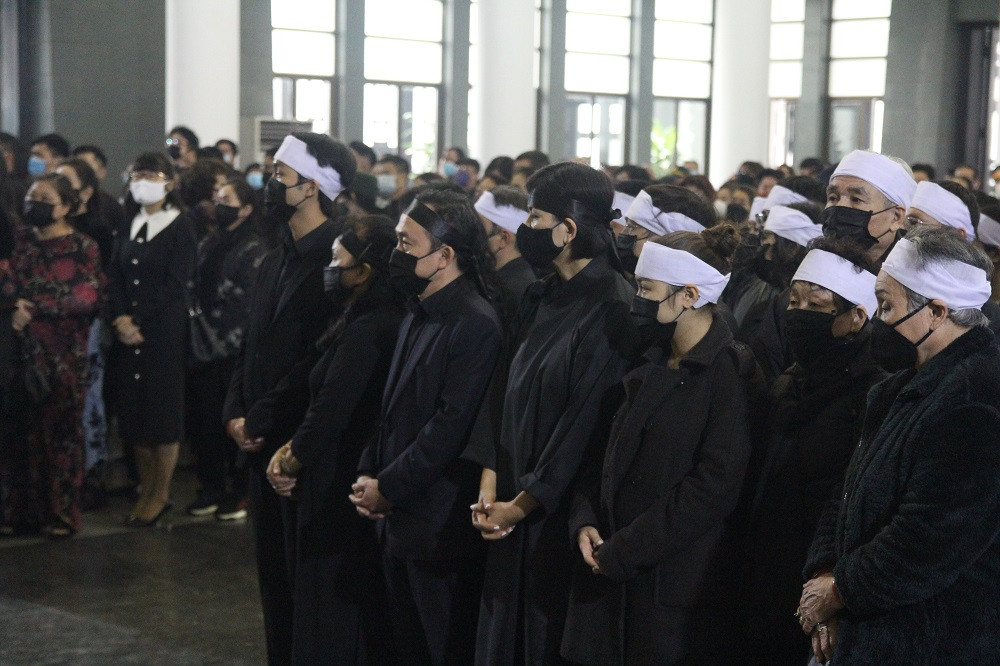 Dòng sổ tang tiễn biệt đầy xúc động của Trọng Tấn, Đăng Dương gửi tới cố NSND Trung Kiên ảnh 4