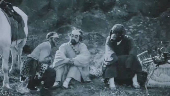 Từng có phiên bản ‘Tây Du Ký’ kinh dị, hở hang, chỉ phát sóng 1 tập đã bị cấm chiếu ảnh 7