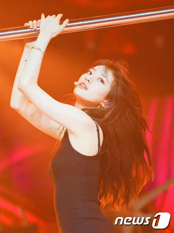 Hyun Bin lần đầu tiên công khai, dành lời ngọt ngào nhắc đến bạn gái Son Ye Jin ảnh 6