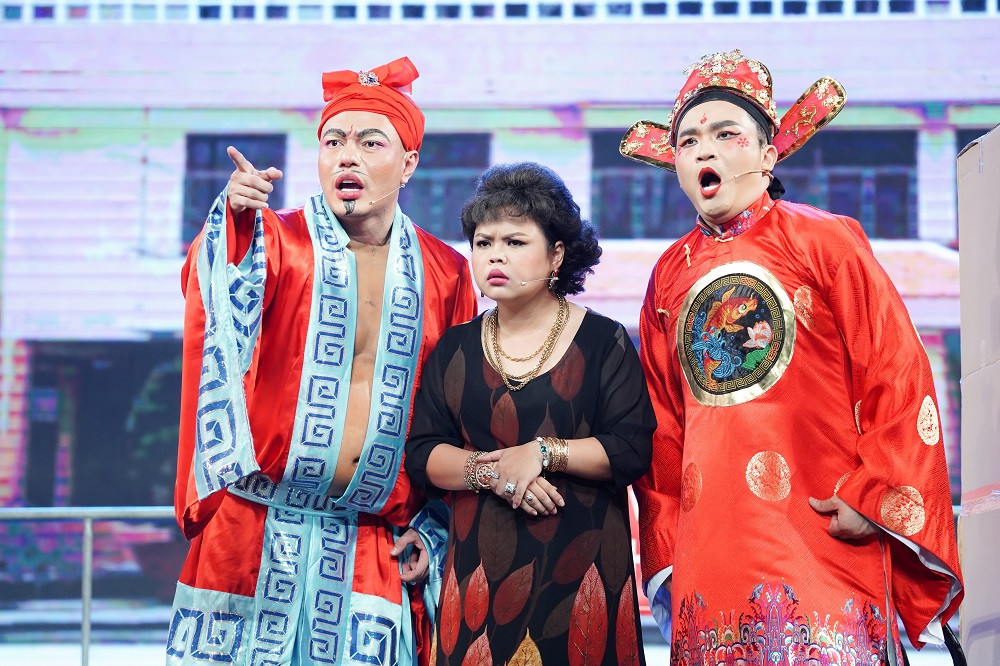 Táo Xuân 2021: ‘Thánh livestream’ Lê Dương Bảo Lâm bị Gia Bảo - Minh Dự liên tục cà khịa ảnh 1