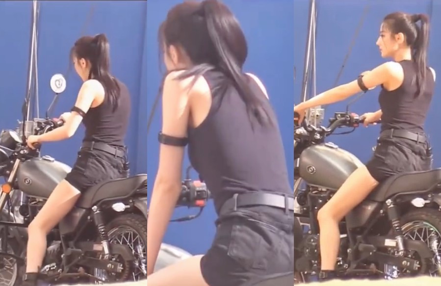 Địch Lệ Nhiệt Ba diện đồ bó sát cưỡi môtô phô diễn đường cong hoàn hảo ảnh 3